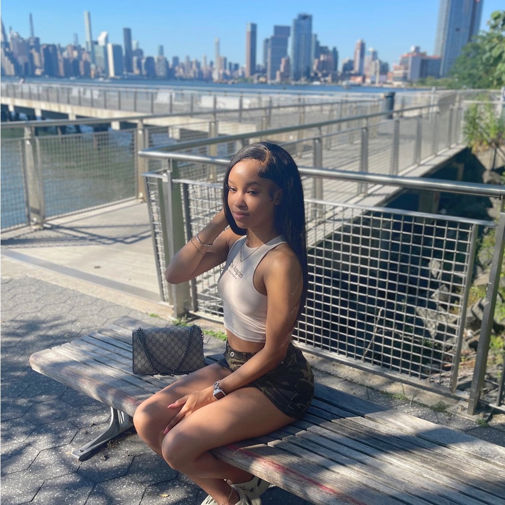 Meet your Posher, Allana